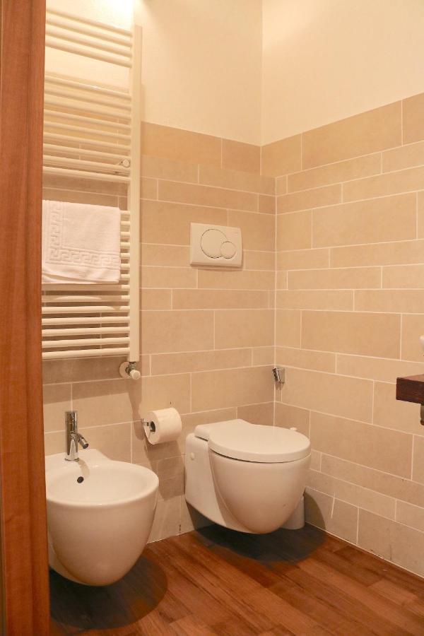 מילאנו Charming Apartment In The Navigli District - 4 People מראה חיצוני תמונה
