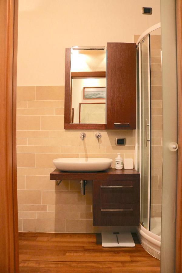 מילאנו Charming Apartment In The Navigli District - 4 People מראה חיצוני תמונה